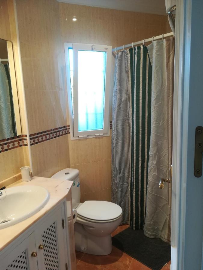Burriana Holiday Apartments 네르하 외부 사진