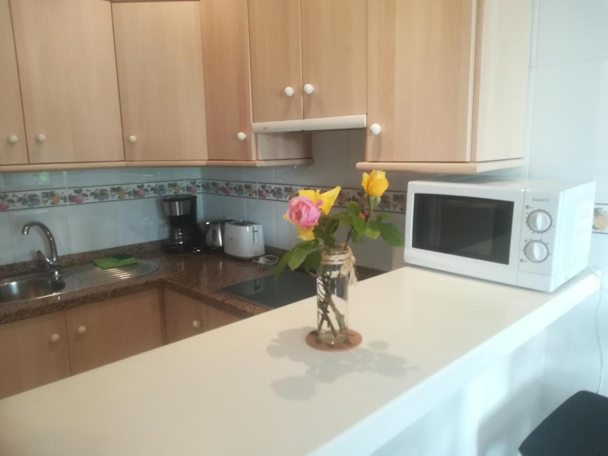 Burriana Holiday Apartments 네르하 외부 사진